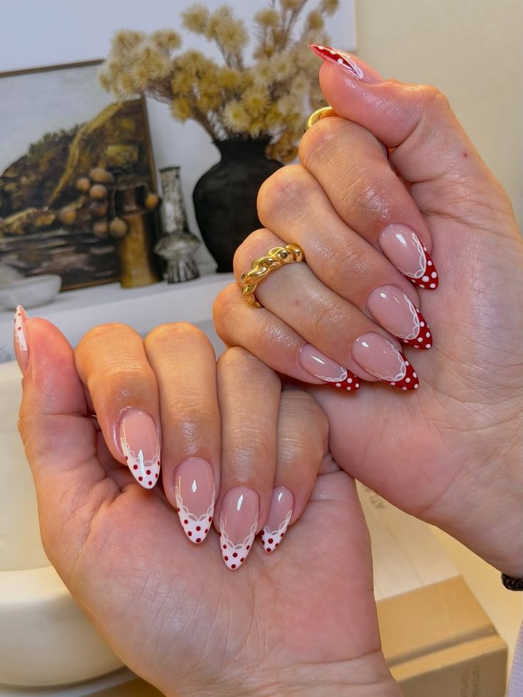 Scarlet Lace